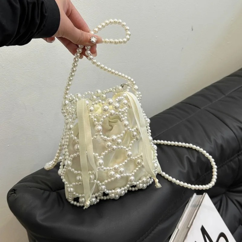 Beading White Bucket Shoulder  - Luxury Bags On Sales のレビューと価格