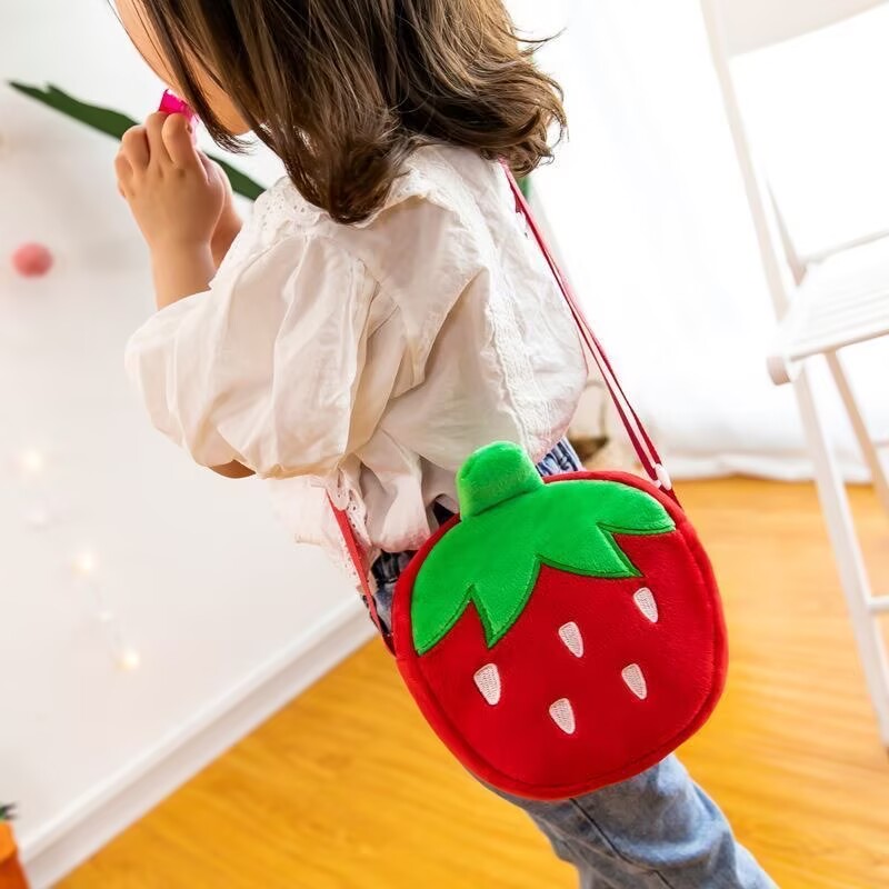 HOT!!! Strawberry New Satchel  - Accordion Wallet Zip のレビューと価格