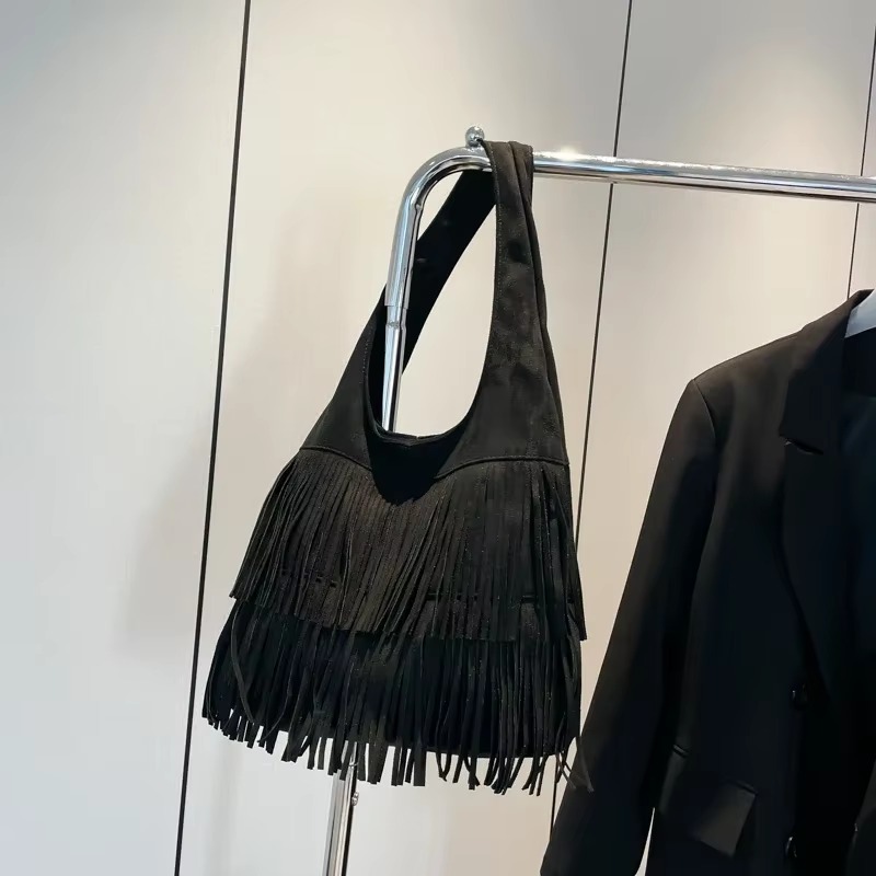 Faux Suede Tassel Shoulder Bag - Luxury Bags On Sales のレビューと価格