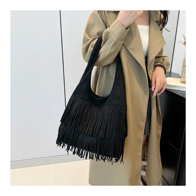 Faux Suede Tassel Shoulder Bag - Luxury Bags On Sales のレビューと価格