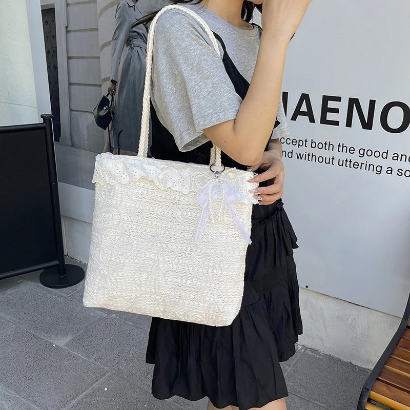 Summer Straw Woven Lace Large  - Luxury Bags On Sales のレビューと価格