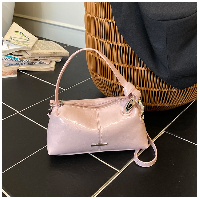 Retro Wine Red Patent Leather  - Top Handle Patent Bag のレビューと価格