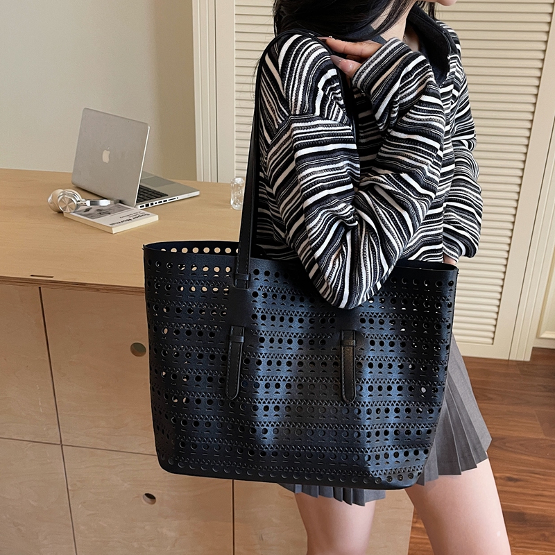 Large Size Shoulder Tote Bags  - Luxury Bags Big のレビューと価格