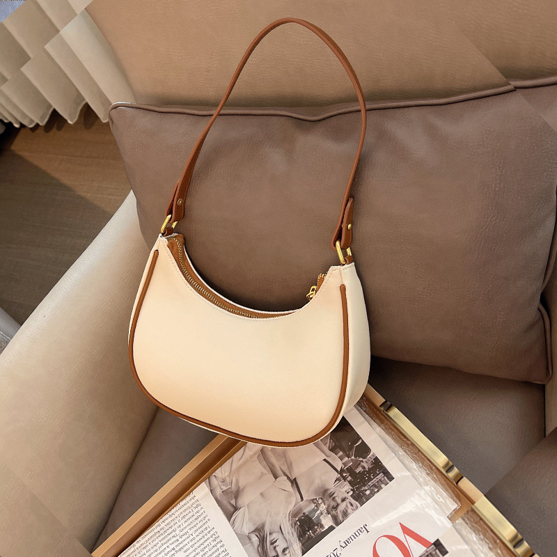 Small Carmpit Bag Female 2024  - Luxury Bags Coach のレビューと価格