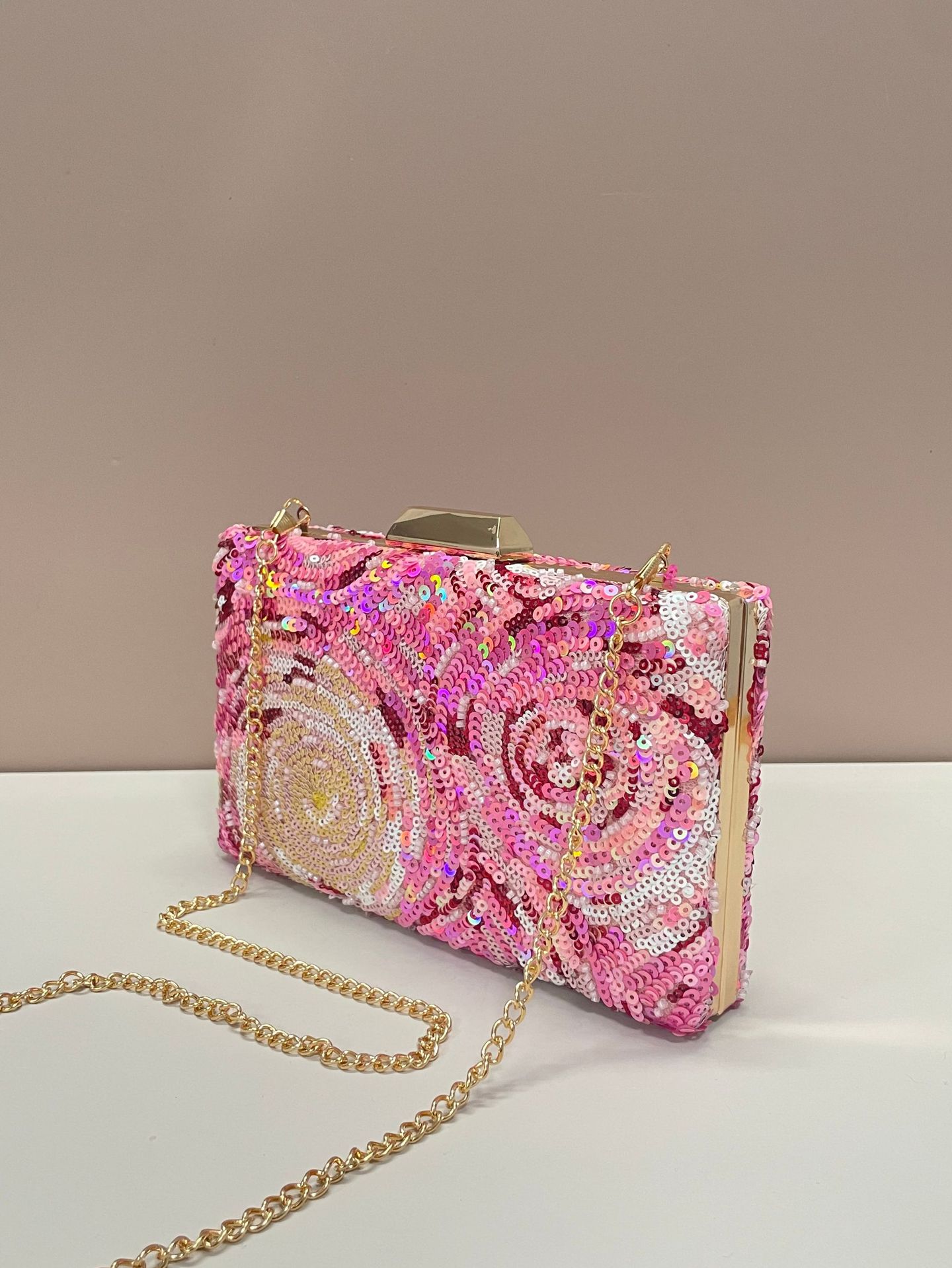 Pink Dinner Bag, Quiet Luxury  - Luxury Bags Quiet のレビューと価格