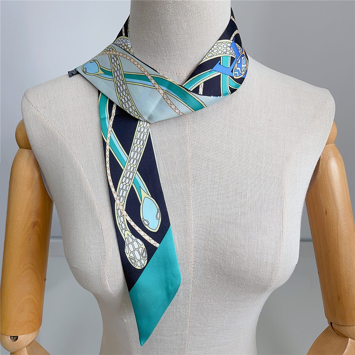 New Brand Design Colored Snake - Luxury Bags Brand のレビューと価格