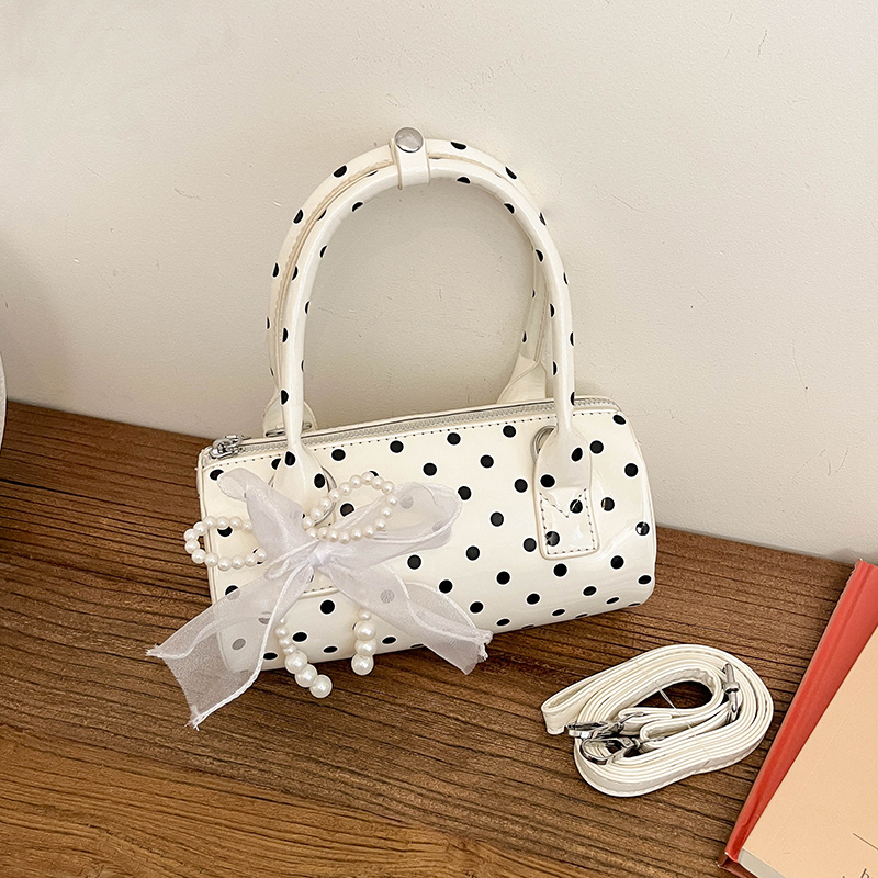 Korean Polka Dot Mini Handbag  - Top Handle Patent Bag のレビューと価格