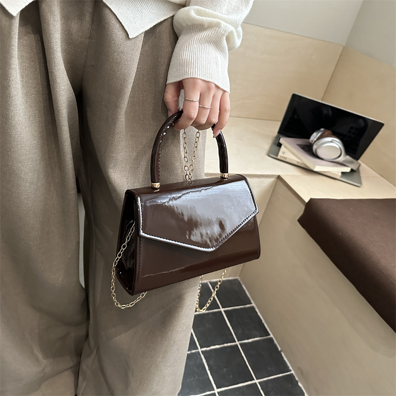 Women's Patent Leather Mini Ha - Top Handle Patent Bag のレビューと価格
