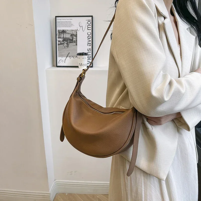 Fashion Solid PU Hobos Shoulde - Luxury Bags On Sales のレビューと価格
