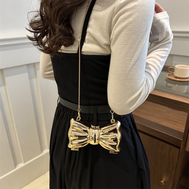 Luxury Fashion Metal Mini Hand - Luxury Bags For Women のレビューと価格
